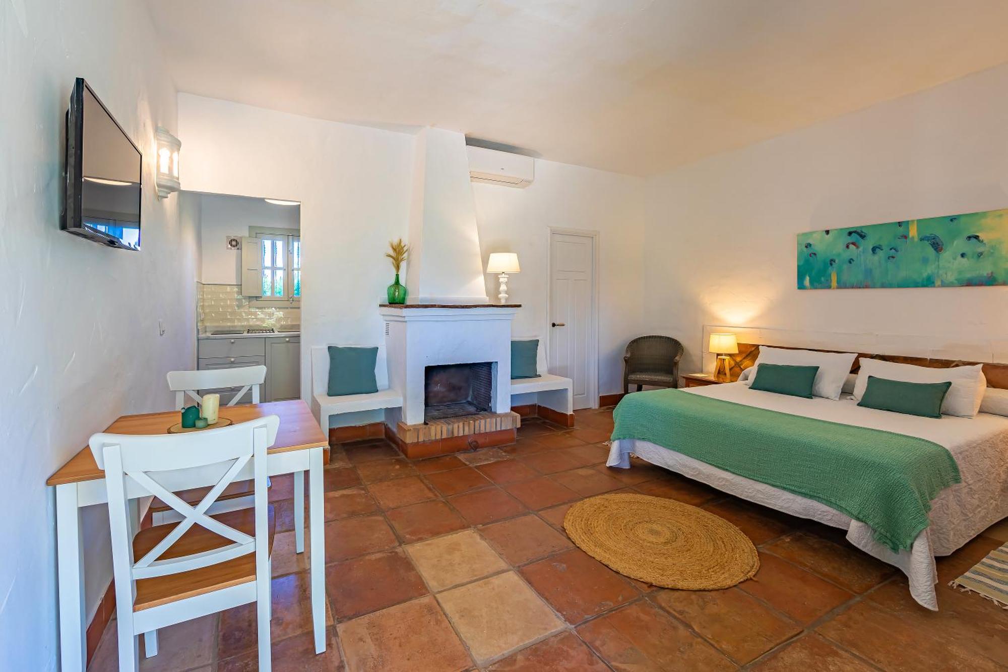 Hotel-apart Cortijo Piñas 2* Tarifa