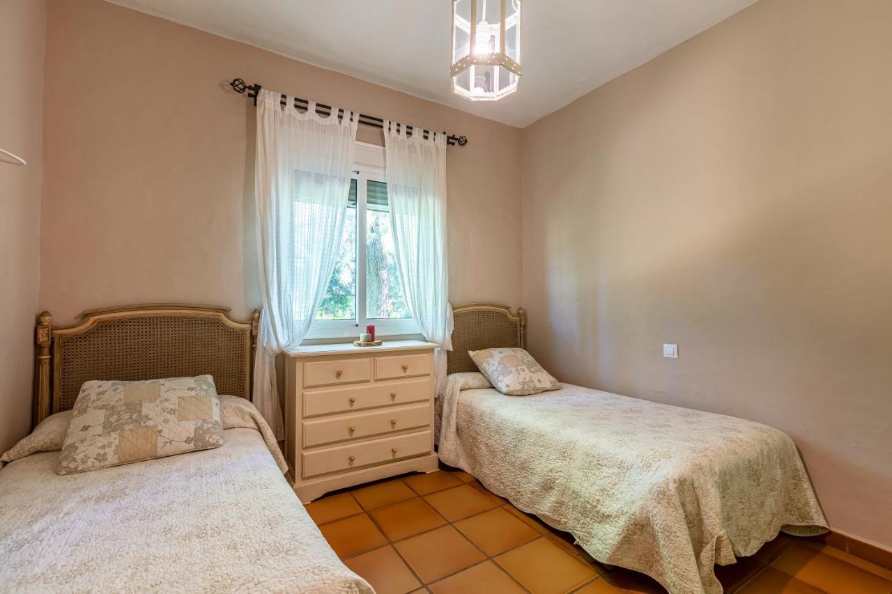 Hotel-apart Cortijo Pinas 2*