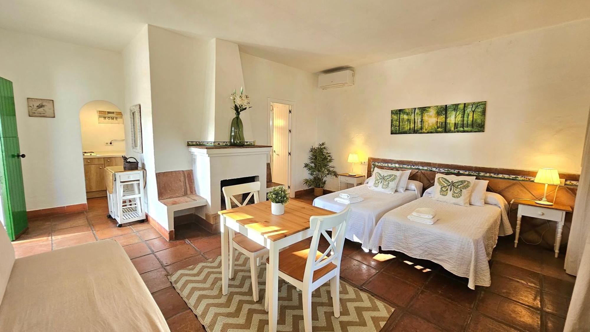 Hotel-apart Cortijo Pinas 2*